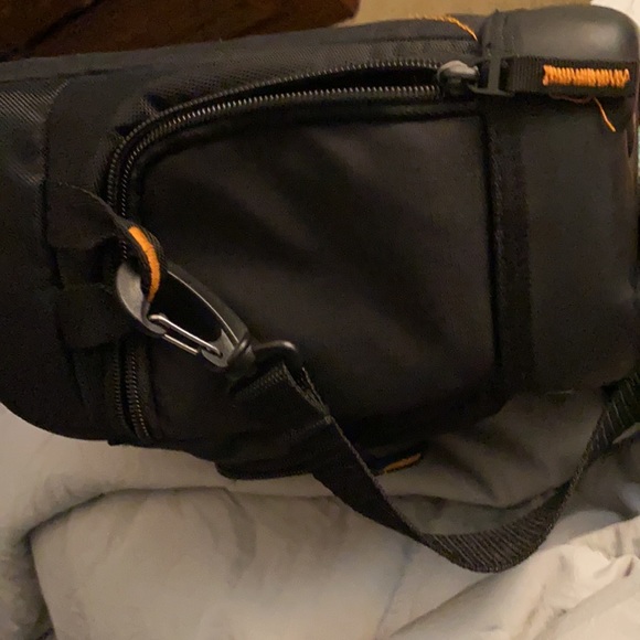 Case logic camera bag - DSLR with strap - Picture 6 of 8